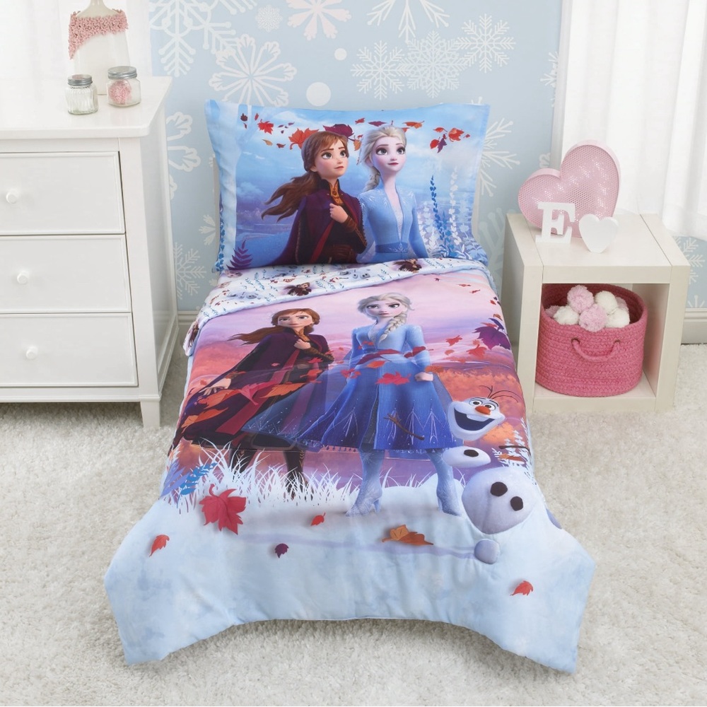 Frozen Toddler Comforter and Sheet